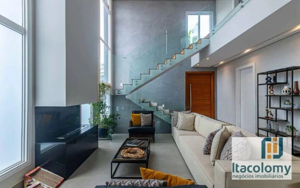 Foto 3 de Casa de Condomínio com 4 quartos à venda e para alugar, 461m2 em Santana De Parnaiba - SP