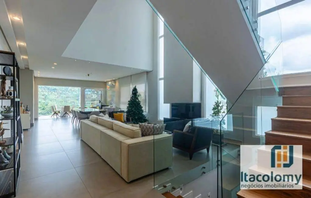 Foto 5 de Casa de Condomínio com 4 quartos à venda e para alugar, 461m2 em Santana De Parnaiba - SP