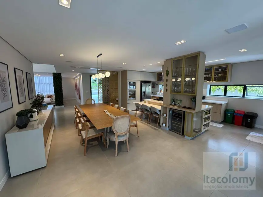 Foto 4 de Casa de Condomínio com 4 quartos à venda, 610m2 em Barueri - SP