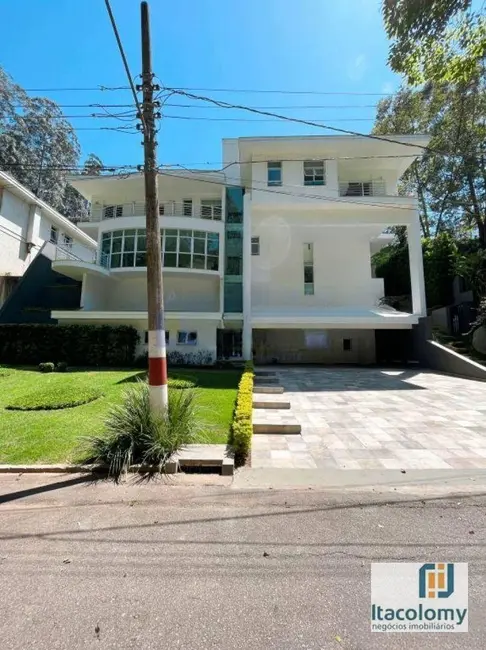 Casa de Condomínio com 4 quartos à venda, 1200m2 em Residencial Tamboré, Barueri - SP - imagem 4 Foto 4 de Casa de Condomínio com 4 quartos à venda, 1200m2 em Residencial Tamboré, Barueri - SP