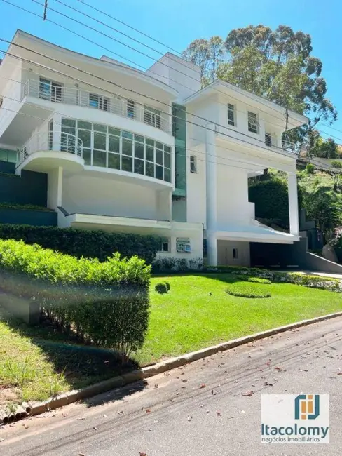 Casa de Condomínio com 4 quartos à venda, 1200m2 em Residencial Tamboré, Barueri - SP - imagem 5 Foto 5 de Casa de Condomínio com 4 quartos à venda, 1200m2 em Residencial Tamboré, Barueri - SP