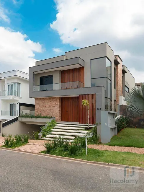 Foto 2 de Casa de Condomínio com 4 quartos à venda, 420m2 em Santana De Parnaiba - SP