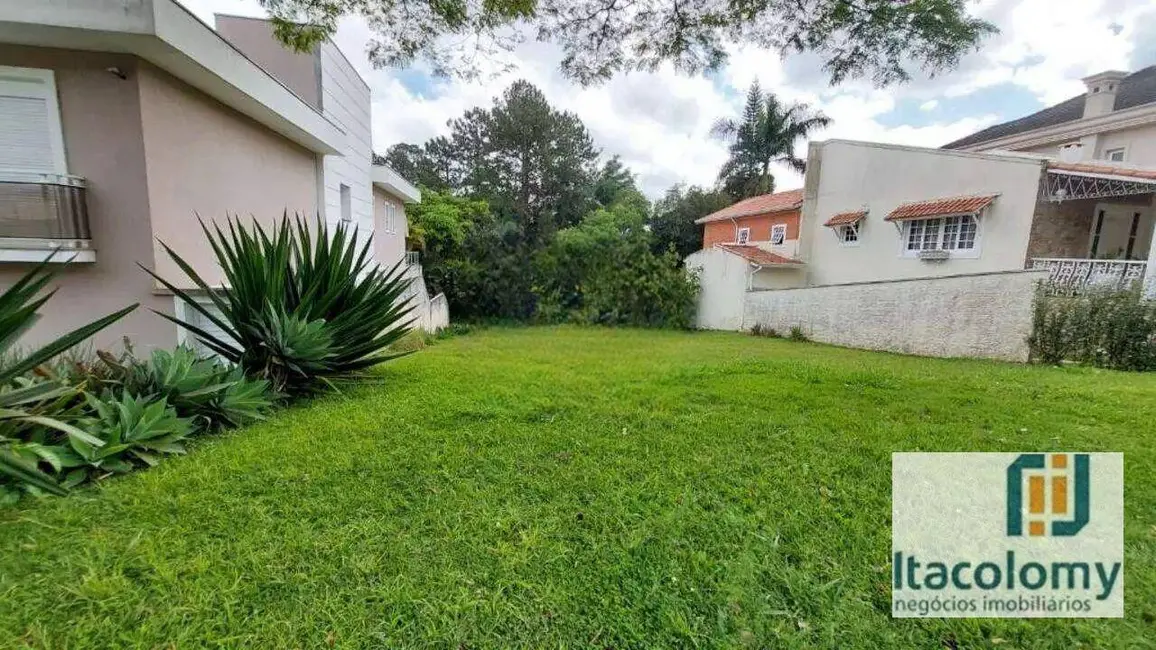 Foto 4 de Terreno / Lote à venda, 560m2 em Santana De Parnaiba - SP