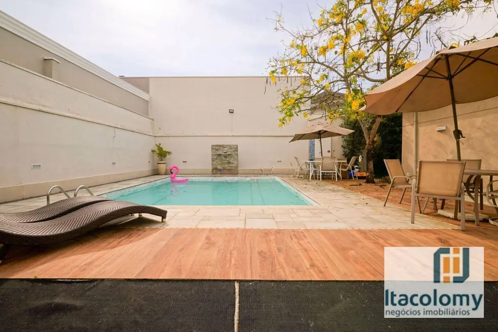 Foto 3 de Casa de Condomínio com 3 quartos à venda, 764m2 em Santana De Parnaiba - SP