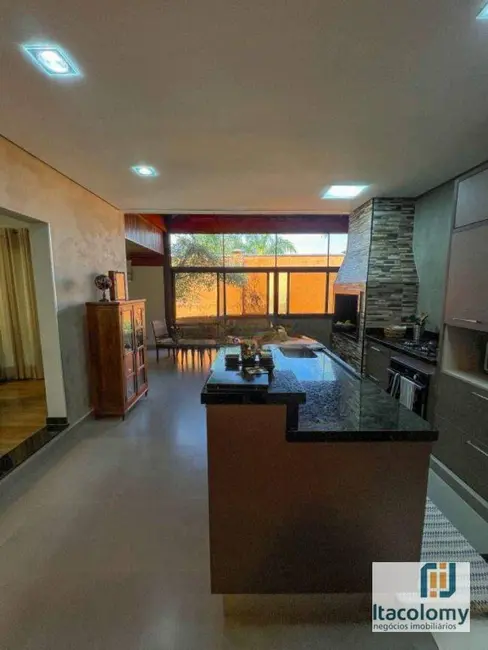 Foto 4 de Casa de Condomínio com 4 quartos à venda, 441m2 em Santana De Parnaiba - SP