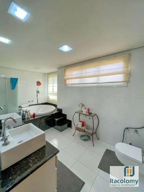 Foto 1 de Casa de Condomínio com 4 quartos à venda, 441m2 em Santana De Parnaiba - SP