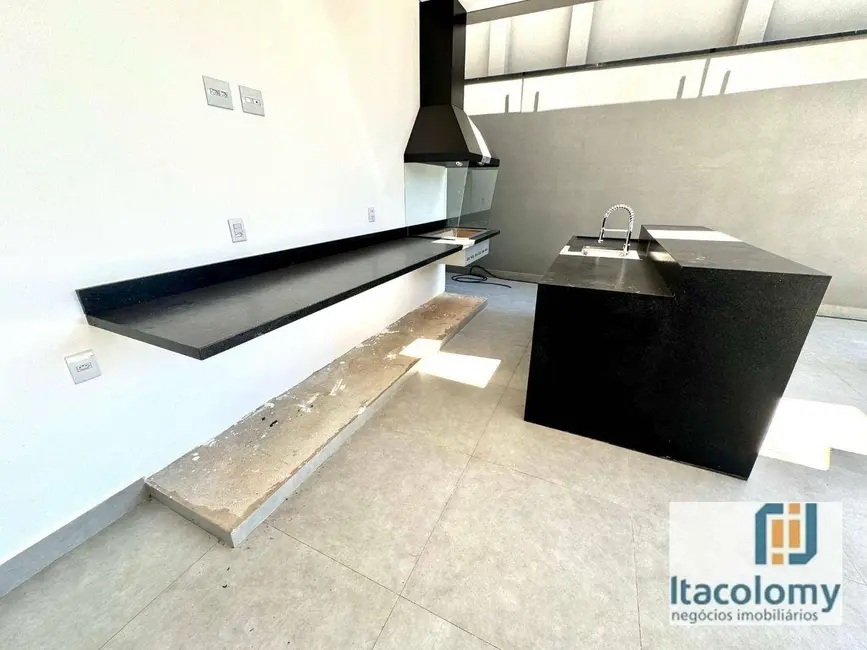 Casa de Condomínio com 6 quartos à venda, 512m2 em Santana De Parnaiba - SP - imagem 2 Foto 2 de Casa de Condomínio com 6 quartos à venda, 512m2 em Santana De Parnaiba - SP