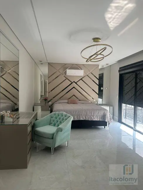 Foto 2 de Casa de Condomínio com 4 quartos à venda, 600m2 em Santana De Parnaiba - SP