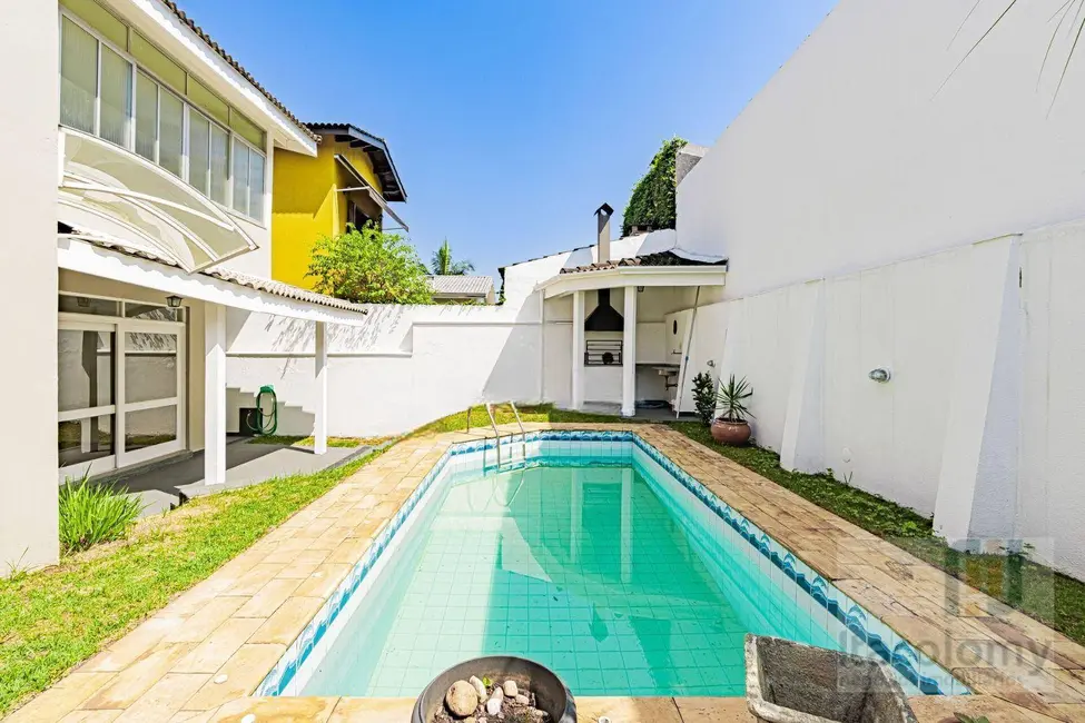 Foto 2 de Casa de Condomínio com 3 quartos à venda, 360m2 em Santana De Parnaiba - SP