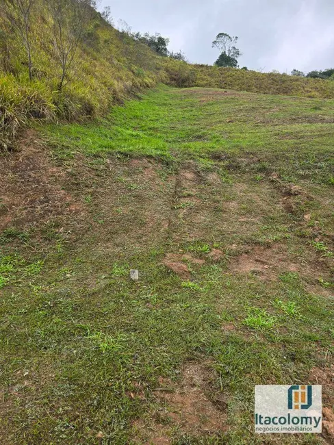 Foto 1 de Terreno / Lote à venda, 750m2 em Paiol Velho, Santana De Parnaiba - SP