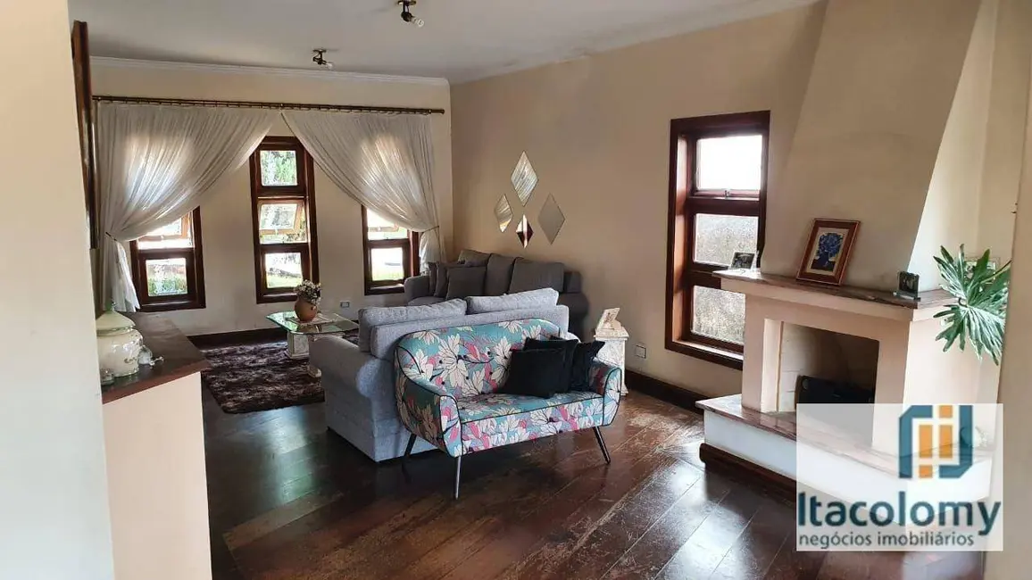 Foto 3 de Casa de Condomínio com 4 quartos à venda, 490m2 em Santana De Parnaiba - SP