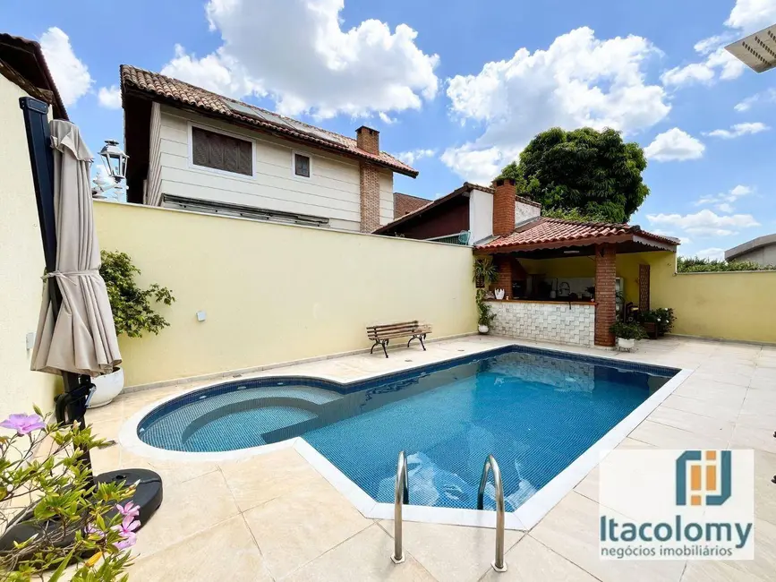 Casa de Condomínio com 3 quartos à venda, 360m2 em Santana De Parnaiba - SP - imagem 1 Foto 1 de Casa de Condomínio com 3 quartos à venda, 360m2 em Santana De Parnaiba - SP