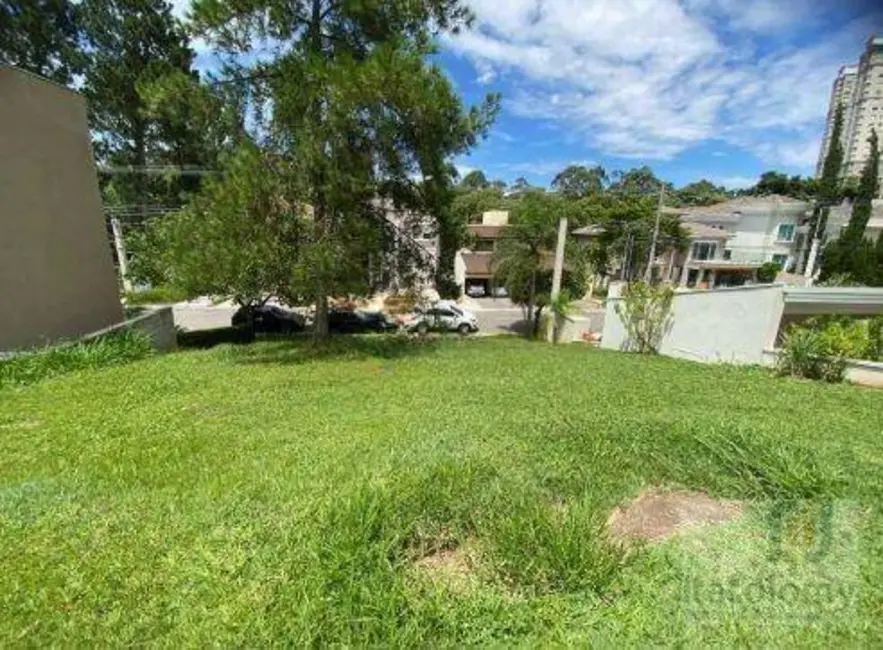 Terreno / Lote à venda, 525m2 em Alphaville Conde II, Barueri - SP - imagem 8 Foto 8 de Terreno / Lote à venda, 525m2 em Alphaville Conde II, Barueri - SP