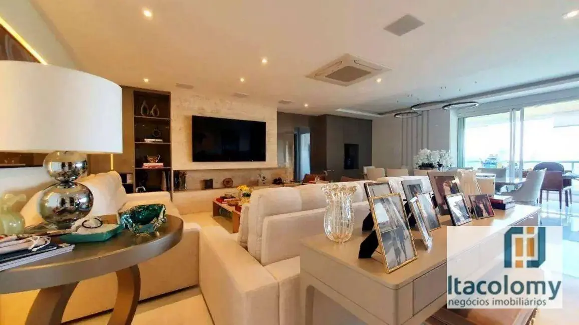 Foto 1 de Apartamento com 3 quartos à venda, 240m2 em Santana De Parnaiba - SP