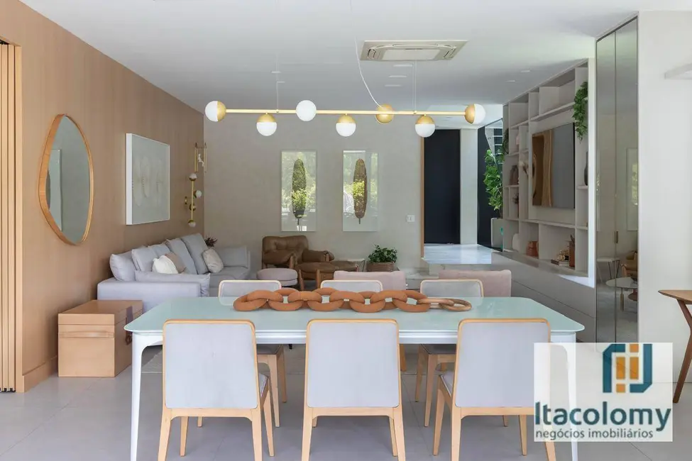 Casa de Condomínio com 4 quartos à venda, 420m2 em Tamboré, Barueri - SP - imagem 5 Foto 5 de Casa de Condomínio com 4 quartos à venda, 420m2 em Tamboré, Barueri - SP