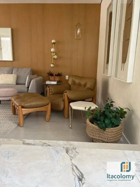 Casa de Condomínio com 4 quartos à venda, 420m2 em Tamboré, Barueri - SP - imagem 6 Foto 6 de Casa de Condomínio com 4 quartos à venda, 420m2 em Tamboré, Barueri - SP