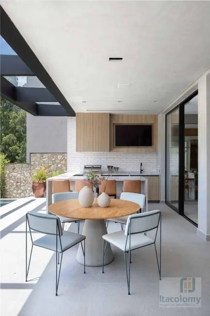 Casa de Condomínio com 4 quartos à venda, 420m2 em Tamboré, Barueri - SP - imagem 8 Foto 8 de Casa de Condomínio com 4 quartos à venda, 420m2 em Tamboré, Barueri - SP