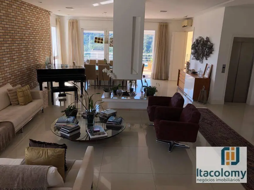 Foto 2 de Casa de Condomínio com 4 quartos à venda, 565m2 em Santana De Parnaiba - SP