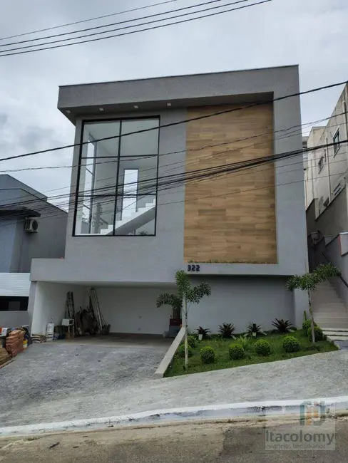 Foto 1 de Casa de Condomínio com 3 quartos à venda, 300m2 em Tanquinho, Santana De Parnaiba - SP