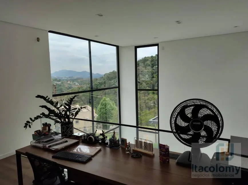 Foto 4 de Casa de Condomínio com 3 quartos à venda, 300m2 em Tanquinho, Santana De Parnaiba - SP