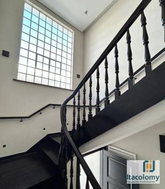 Foto 7 de Casa com 4 quartos à venda, 650m2 em Jardim Everest, São Paulo - SP