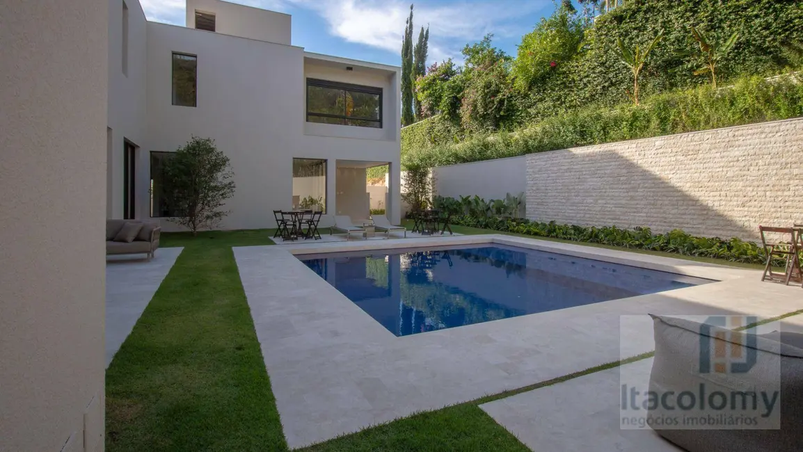 Foto 3 de Casa de Condomínio com 5 quartos à venda, 1280m2 em Santana De Parnaiba - SP
