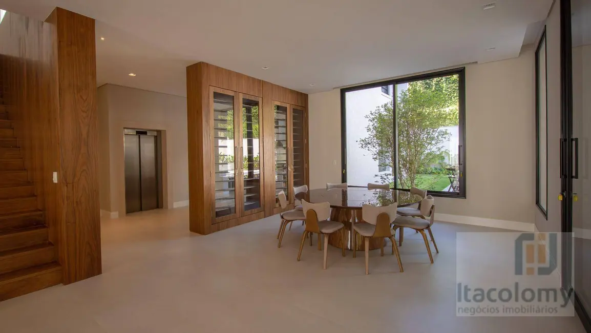 Foto 8 de Casa de Condomínio com 5 quartos à venda, 1280m2 em Santana De Parnaiba - SP