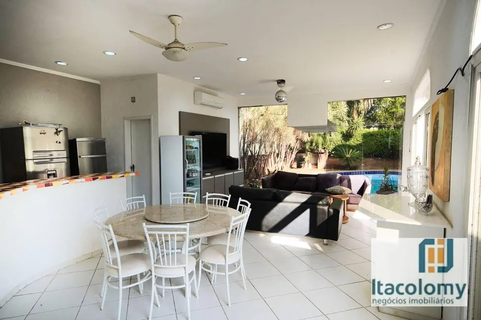 Foto 3 de Casa de Condomínio com 5 quartos à venda, 800m2 em Barueri - SP