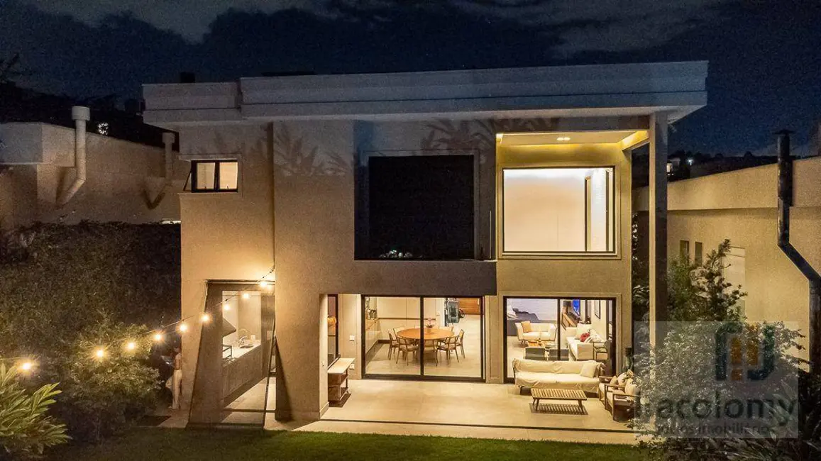 Casa de Condomínio com 4 quartos à venda, 420m2 em Colinas da Anhangüera, Santana De Parnaiba - SP - imagem 8 Foto 8 de Casa de Condomínio com 4 quartos à venda, 420m2 em Colinas da Anhangüera, Santana De Parnaiba - SP