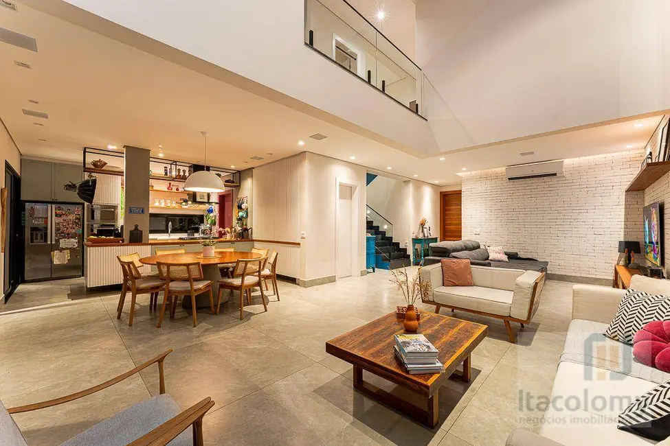 Foto 4 de Casa de Condomínio com 4 quartos à venda, 420m2 em Colinas da Anhangüera, Santana De Parnaiba - SP