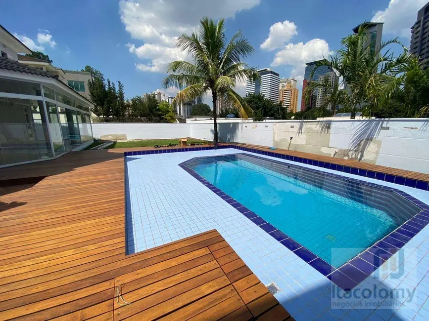 Casa de Condomínio com 4 quartos à venda, 691m2 em Santana De Parnaiba - SP - imagem 1 Foto 1 de Casa de Condomínio com 4 quartos à venda, 691m2 em Santana De Parnaiba - SP