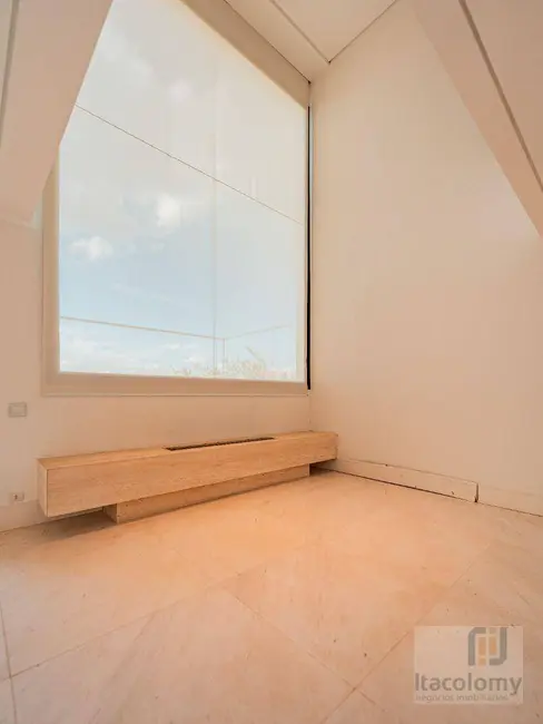 Foto 5 de Casa de Condomínio com 4 quartos à venda, 1093m2 em Santana De Parnaiba - SP