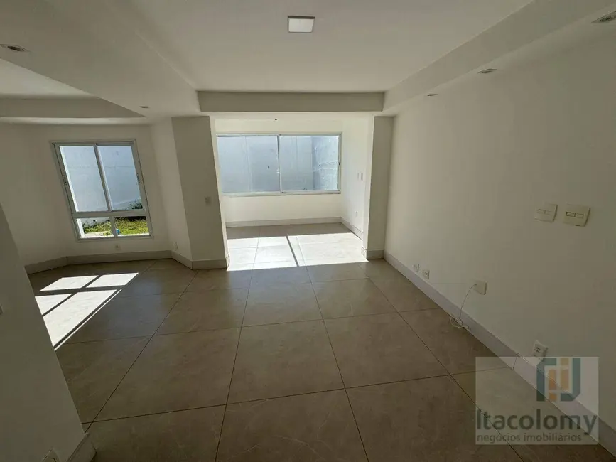 Casa de Condomínio com 4 quartos à venda e para alugar, 170m2 em Tamboré, Santana De Parnaiba - SP - imagem 6 Foto 6 de Casa de Condomínio com 4 quartos à venda e para alugar, 170m2 em Tamboré, Santana De Parnaiba - SP