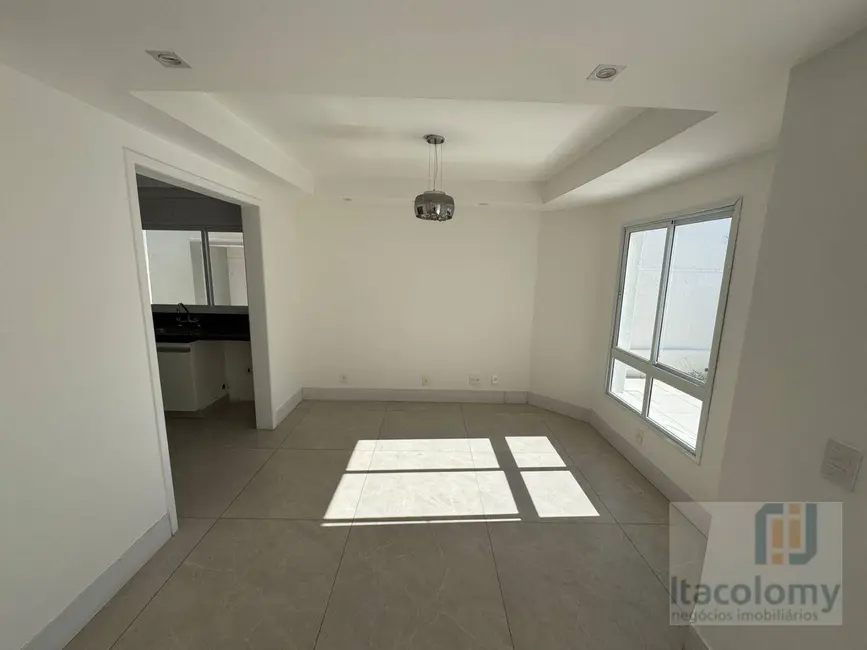 Casa de Condomínio com 4 quartos à venda e para alugar, 170m2 em Tamboré, Santana De Parnaiba - SP - imagem 7 Foto 7 de Casa de Condomínio com 4 quartos à venda e para alugar, 170m2 em Tamboré, Santana De Parnaiba - SP