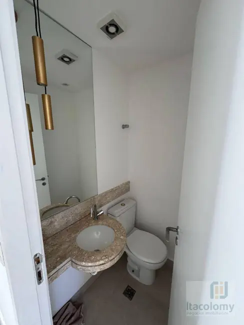 Casa de Condomínio com 4 quartos à venda e para alugar, 170m2 em Tamboré, Santana De Parnaiba - SP - imagem 4 Foto 4 de Casa de Condomínio com 4 quartos à venda e para alugar, 170m2 em Tamboré, Santana De Parnaiba - SP