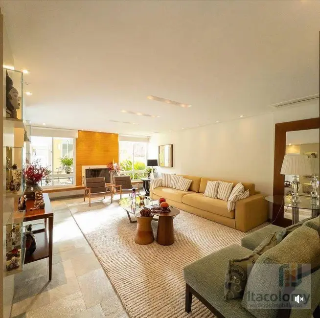 Foto 3 de Casa de Condomínio com 4 quartos à venda, 1200m2 em Santana De Parnaiba - SP