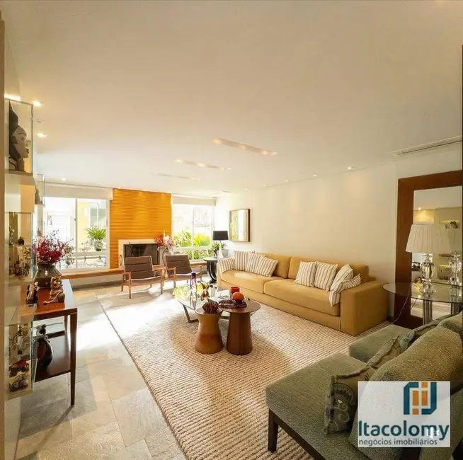 Foto 3 de Casa de Condomínio com 4 quartos à venda, 1200m2 em Santana De Parnaiba - SP