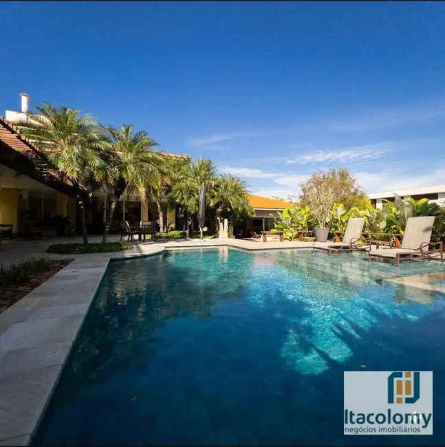 Foto 9 de Casa de Condomínio com 4 quartos à venda, 1200m2 em Santana De Parnaiba - SP