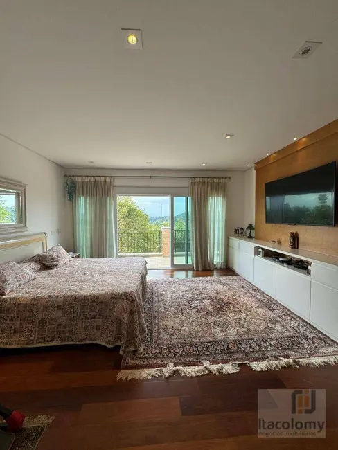 Foto 5 de Casa de Condomínio com 3 quartos à venda, 980m2 em Santana De Parnaiba - SP