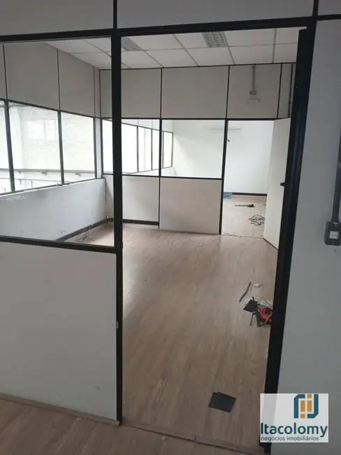 Foto 5 de Armazém / Galpão para alugar, 1170m2 em Jardim Egle, São Paulo - SP