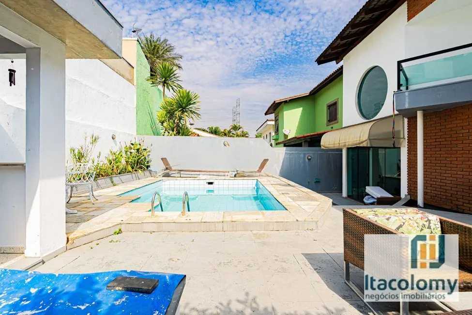 Foto 4 de Casa de Condomínio com 4 quartos à venda e para alugar, 360m2 em Santana De Parnaiba - SP