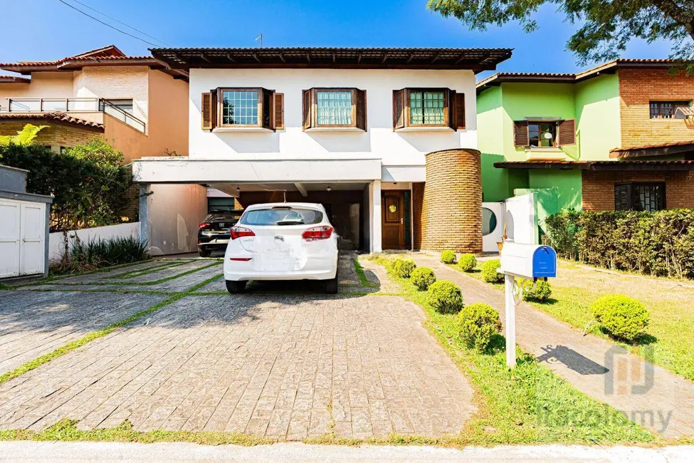 Foto 8 de Casa de Condomínio com 4 quartos à venda e para alugar, 360m2 em Santana De Parnaiba - SP