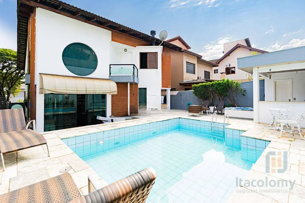 Foto 1 de Casa de Condomínio com 4 quartos à venda e para alugar, 360m2 em Santana De Parnaiba - SP