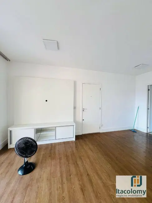 Foto 5 de Apartamento com 3 quartos à venda, 107m2 em Alphaville Conde II, Barueri - SP