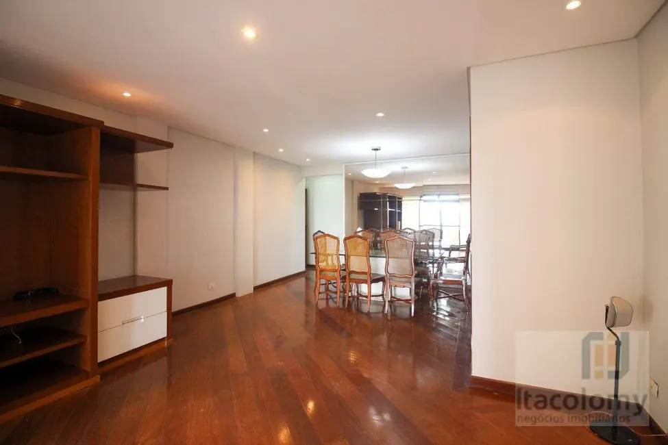 Foto 2 de Apartamento com 4 quartos à venda e para alugar, 154m2 em Alphaville Industrial, Barueri - SP