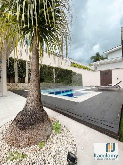 Foto 4 de Casa de Condomínio com 4 quartos à venda, 560m2 em Santana De Parnaiba - SP