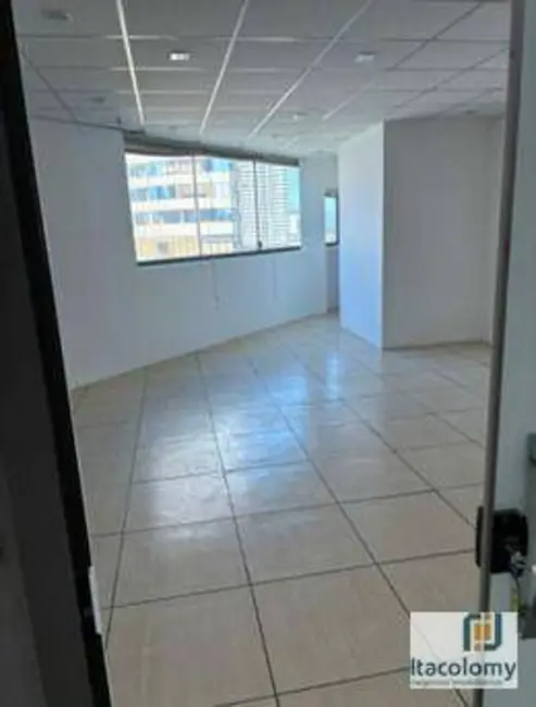 Foto 2 de Sala Comercial para alugar, 59m2 em Empresarial 18 do Forte, Barueri - SP