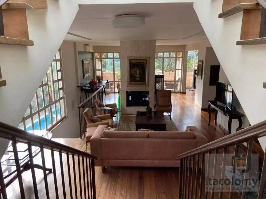 Foto 9 de Casa de Condomínio com 4 quartos à venda e para alugar, 1480m2 em Santana De Parnaiba - SP