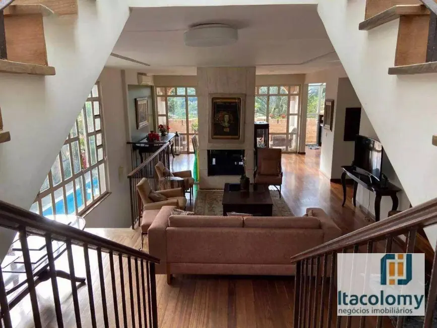 Casa de Condomínio com 4 quartos à venda e para alugar, 1480m2 em Santana De Parnaiba - SP - imagem 9 Foto 9 de Casa de Condomínio com 4 quartos à venda e para alugar, 1480m2 em Santana De Parnaiba - SP