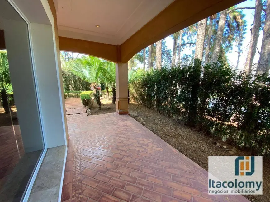 Casa de Condomínio com 3 quartos para alugar, 1300m2 em Santana De Parnaiba - SP - imagem 5 Foto 5 de Casa de Condomínio com 3 quartos para alugar, 1300m2 em Santana De Parnaiba - SP